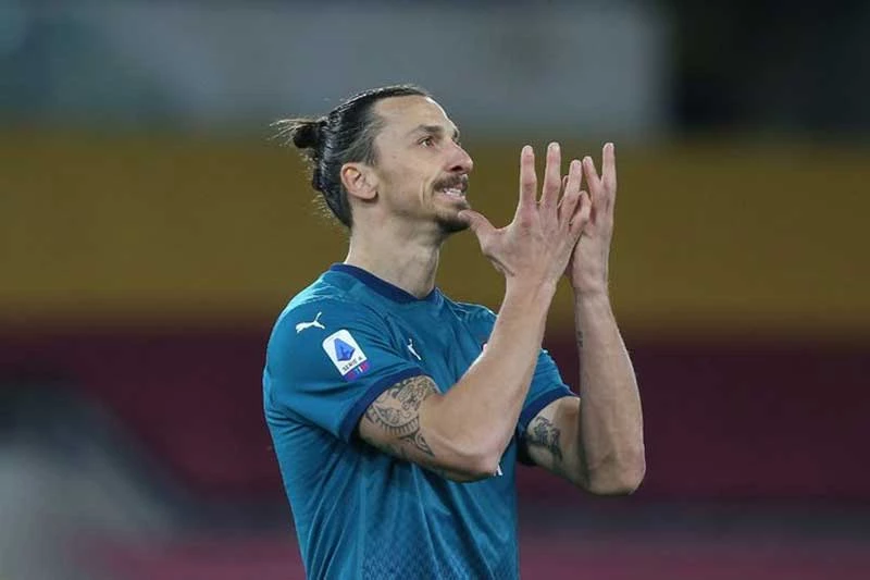 8. Zlatan Ibrahimovic - ĐT Thụy Điển (62 bàn/118 trận).