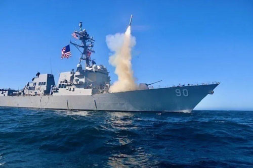 Mỹ trang bị tên lửa Tomahawk thế hệ mới nhất cho hải quân