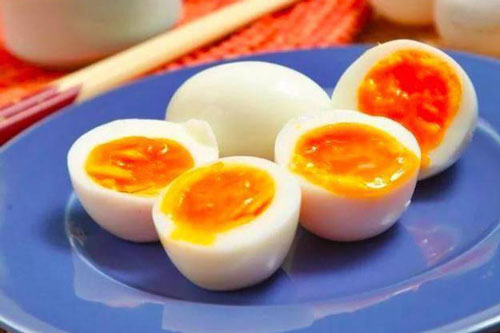 4 sai lầm khi ăn trứng khiến bạn dễ ngộ độc, nhất là điều thứ 2