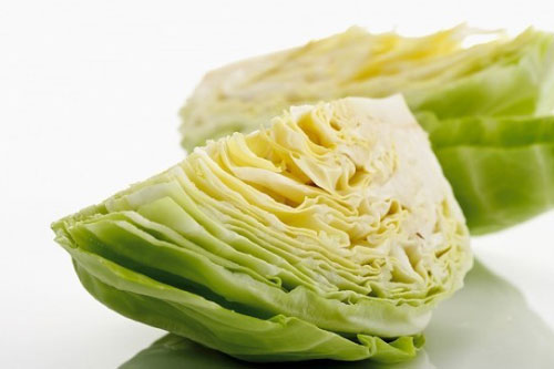 4 lá bắp cải giúp "da trắng như trứng gà bóc"