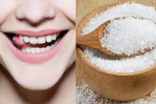 Cách tẩy trắng bằng muối đánh bay cao răng, mảng bám ố vàng trong 5 phút