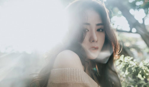 Đây là 4 đặc điểm của phụ nữ dễ làm đàn ông không thể rời mắt