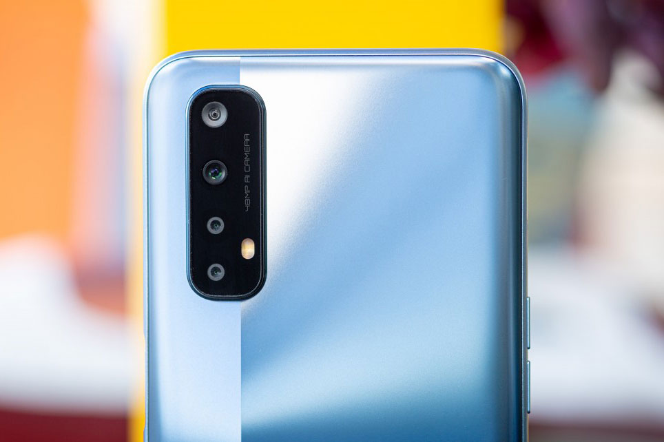 Bảng giá điện thoại Realme tháng 4/2021: Thêm sản phẩm mới