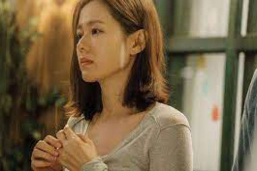 Được thăng chức nên tôi mở tiệc ăn mừng, ai ngờ đêm ấy về phòng ngủ, hành động của chồng lại khiến tôi đau đớn khiếp hãi