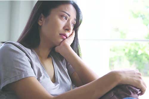 Phát hiện chồng “qua lại” với cô bạn thân của vợ