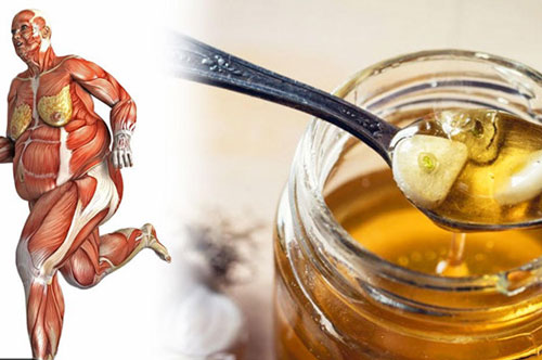 Uống mật ong theo cách này là sai, vừa khiến cân nặng tăng chóng mặt vừa gây hại cơ thể