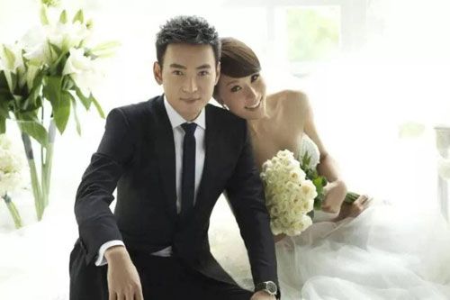 'Triển Chiêu đẹp nhất màn ảnh' Tiêu Ân Tuấn xác nhận ly hôn ở tuổi 53