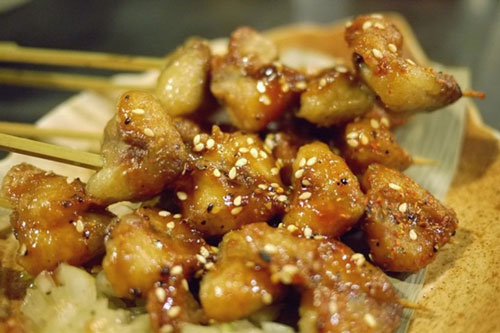 Ăn thịt gà cần vứt ngay những bộ phận này kẻo rước độc tố vào người