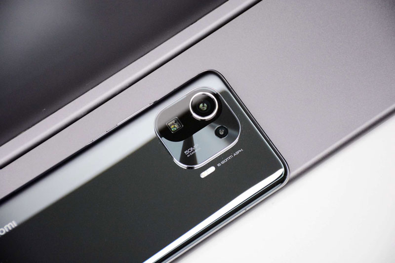 Smartphone mạnh bậc nhất quả đất, chống nước, màn hình 120Hz, giá hấp dẫn