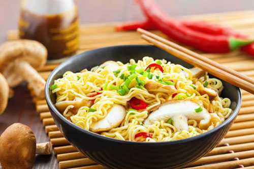 Nếu ăn mỳ mỗi ngày cơ thể bạn sẽ thế nào?