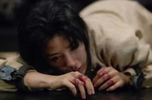 Lý do đáng sợ đằng sau việc nha dịch, binh lính thời cổ đại thường tranh nhau đi áp giải các nữ phạm nhân bị lưu đày