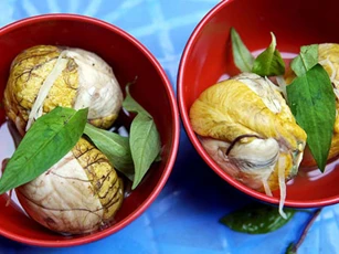 Trứng vịt lộn đại bổ nhưng có người không nên ăn: Nếu mắc 1 trong 5 bệnh này, thèm mấy cũng phải nhịn