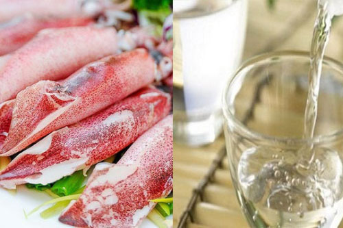 Tuyệt chiêu khử mùi tanh của mực, tôm ngay trong tích tắc 