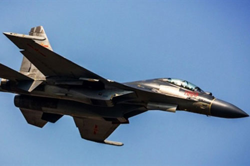 Trung Quốc tự nghĩ rằng J-16 vượt trội Su-30?