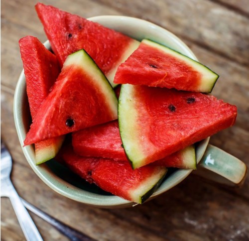 Điểm danh 9 loại thực phẩm giúp bạn giảm cân tốt trong mùa Hè