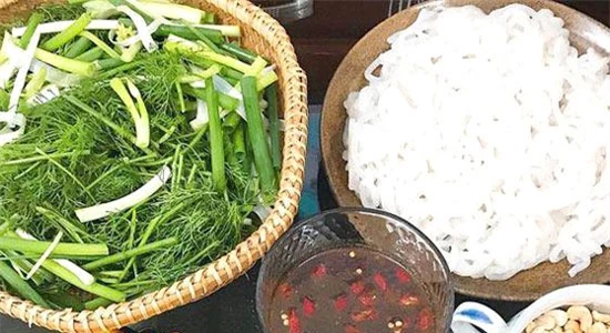 Những món ăn đặc trưng riêng của Hà Nội, du khách phương xa không thể bỏ qua