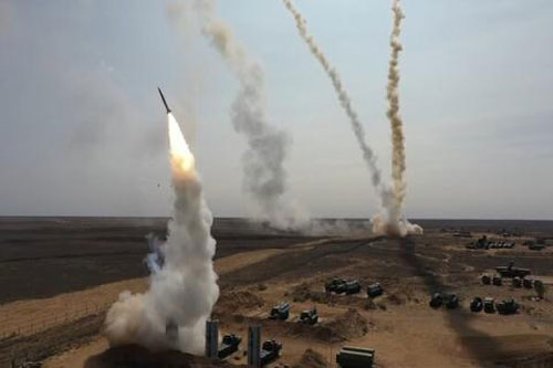 Tên lửa Nga bắt UAV bằng lưới