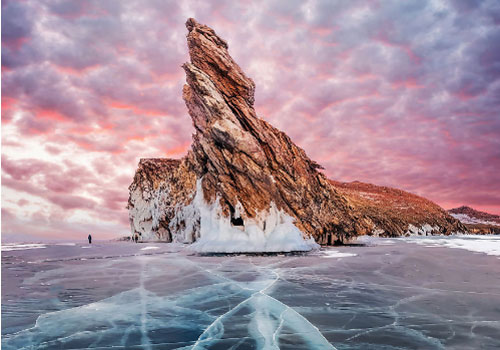 Ảnh: Ngỡ ngàng trước vẻ đẹp siêu thực của hồ sâu nhất thế giới