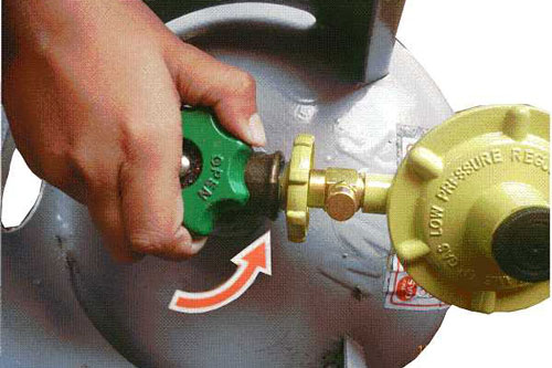 Những sai lầm khi dùng bếp gas khiến nổ tung, điều thứ 3 nhiều nhà mắc