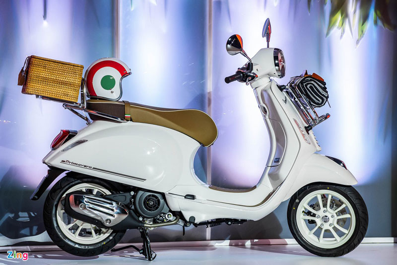 Cận cảnh xe ga Vespa PicNic vừa ra mắt tại Việt Nam với giá 88 triệu đồng