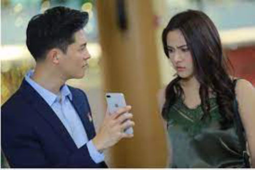 Con mới 6 tháng chồng phát hiện vợ "say nắng" người khác, đến khi căm phẫn chất vấn thì ân hận tột cùng vì nguồn cơn phía sau