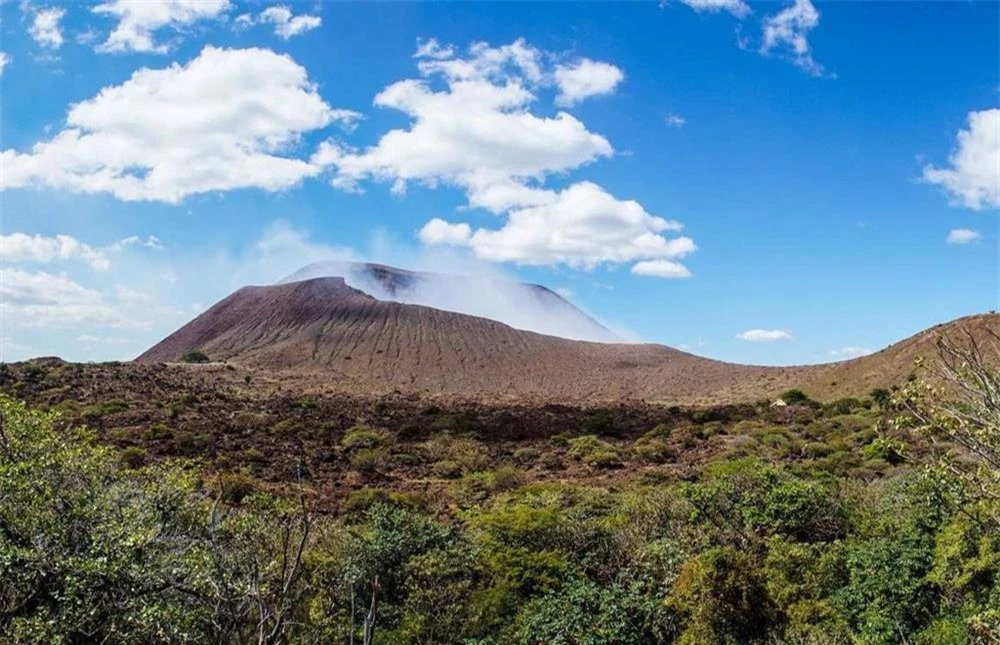 13 ngọn núi lửa nguy hiểm nhất thế giới-9