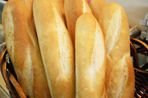 Ăn bánh mỳ kiểu này không tốt cho sức khỏe, dừng ngay trước khi quá muộn