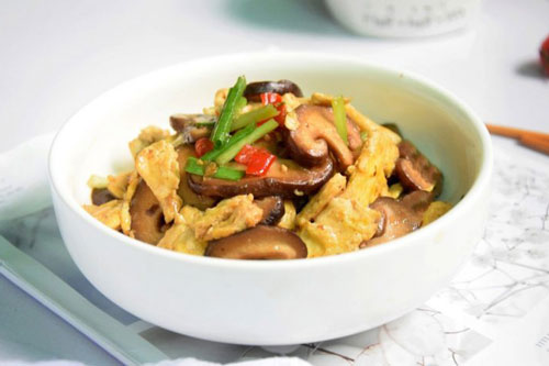 Trứng đã bổ ăn cùng 4 thực phẩm này còn tốt hơn: Vừa đánh bay mỡ thừa vừa phòng ngừa bệnh tật