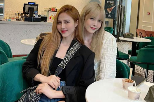 Thiều Bảo Trâm đọ sắc với chị ruột, nhan sắc của 'mẹ bỉm' khiến dân tình trầm trồ