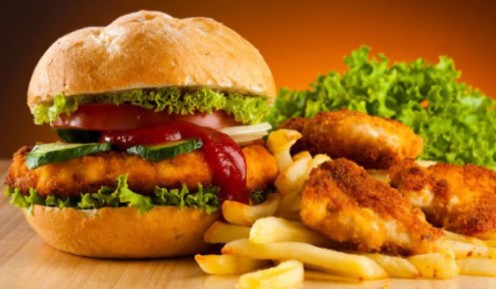 Những loại thực phẩm được mệnh danh là 'sát thủ' của xương khớp