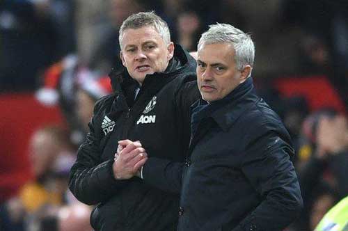 Mourinho và Solskjaer cà khịa nhau trước đại chiến Tottenham vs MU