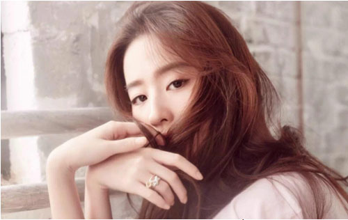 Phụ nữ đừng vì lấy chồng mà từ bỏ 4 thứ này kẻo tiếc cả đời