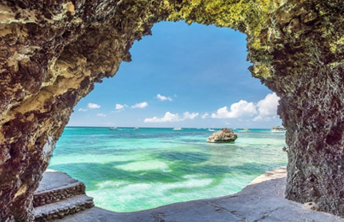 Ghé thăm 9 bãi biển đẹp 'mê hồn' trên thế giới