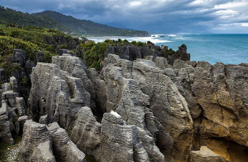 Những tuyệt tác cảnh quan núi đá khắp thế giới