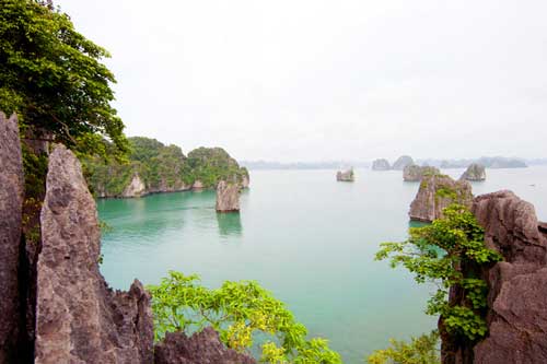 Vụng Hà - thiên đường của đá và nước ở Quảng Ninh