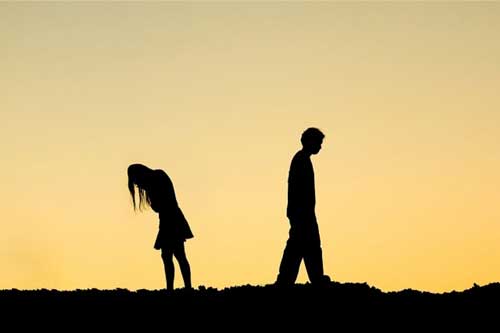 9 cách giúp bạn bước tiếp khi vẫn còn vương vấn người cũ