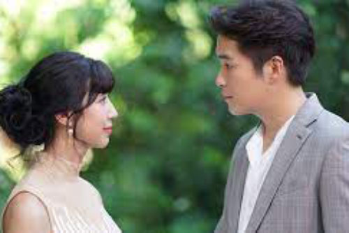 Bi&#x1EBF;t ch&#x1ED3;ng s&#x1ED1;ng chung v&#x1EDB;i b&#x1ED3;, c&#xF4; v&#x1EE3; d&#xF9;ng 1 m&#xE2;m c&#x1A1;m v&#x1EDB;i 7 m&#xF3;n &#x111;&#x1EC3; &#xE9;p anh ta v&#xE0;o th&#x1EBF; &quot;b&#xED;&quot;, &#x111;i&#x1EC1;u x&#x1EA3;y ra trong b&#x1EEF;a &#x103;n m&#x1EDB;i th&#xE2;m th&#xFA;y v&#xE0; s&#xE2;u s&#x1EAF;c