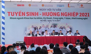 Ng&#xE0;y h&#x1ED9;i t&#x1B0; v&#x1EA5;n tuy&#x1EC3;n sinh h&#x1B0;&#x1EDB;ng nghi&#x1EC7;p 2021 t&#x1EA1;i &#x110;&#x1EA1;i h&#x1ECD;c B&#xE1;ch khoa