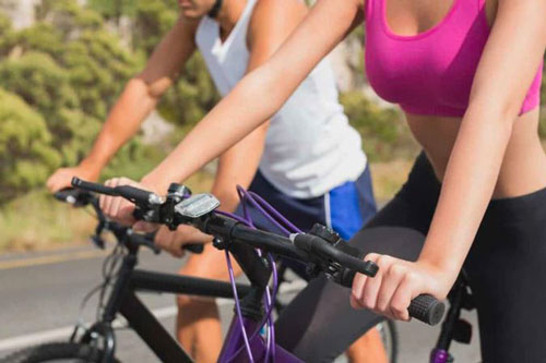 Đạp xe có phải là cách giúp bạn giảm mỡ bụng tốt?