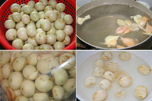 Thả thêm gia vị đặc biệt vào muối dưa cà, đảm bảo cà ngon không nổi váng