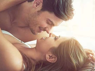 Khi 'yêu', phụ nữ cực thích nghe những điều này