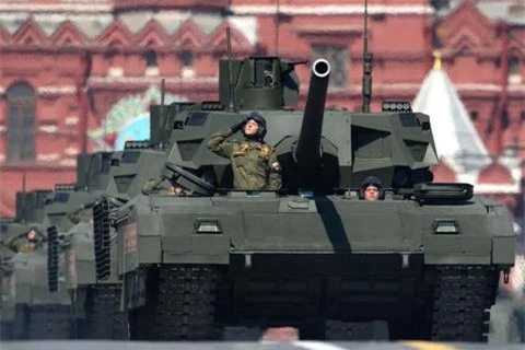 Bao Nga: Tang Armata dang het nong?