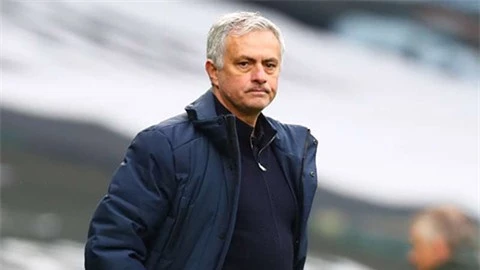 Thua MU, Mourinho xác lập kỷ lục tồi tệ nhất sự nghiệp