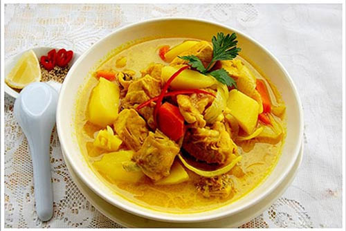 Món gà cà ri thơm ngon đậm đà, cả nhà đều thích mê