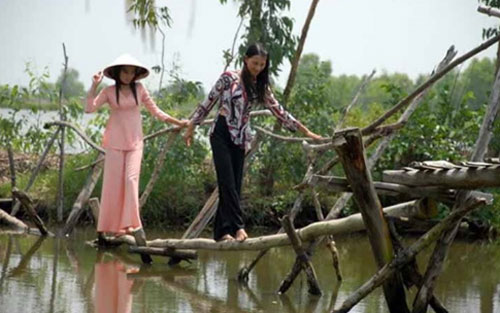 Cầu khỉ của Việt Nam được xếp vào top những “cây cầu đáng sợ nhất”