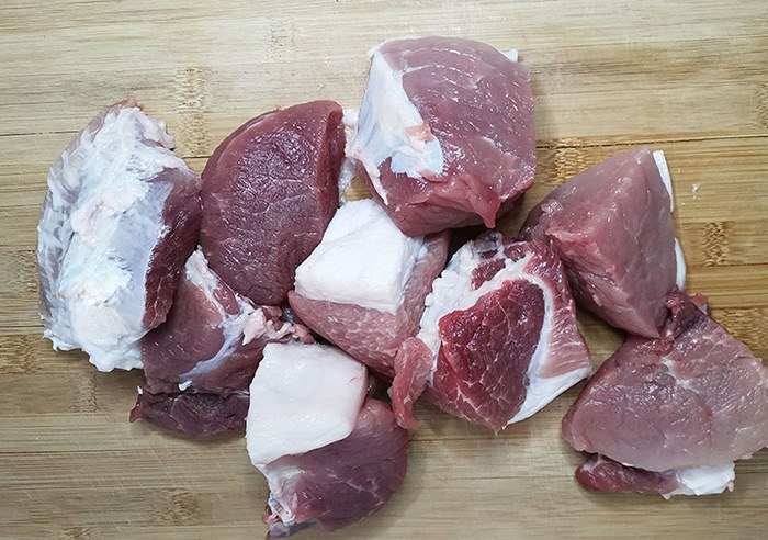 Thịt mua về đừng cho ngay vào tủ lạnh, thêm bước nữa để được lâu, thịt tươi như mới