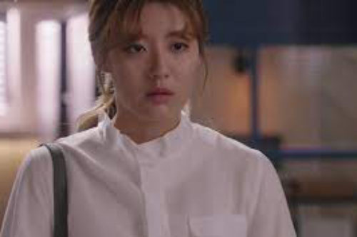 Đi mua sắm đồ sơ sinh cho con mà tôi bị chồng chở thẳng trả về nhà mẹ đẻ, uất ức đến tột cùng