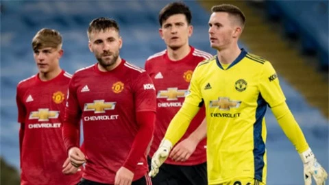 Shaw bóc phốt Henderson 'chém gió' thành bão