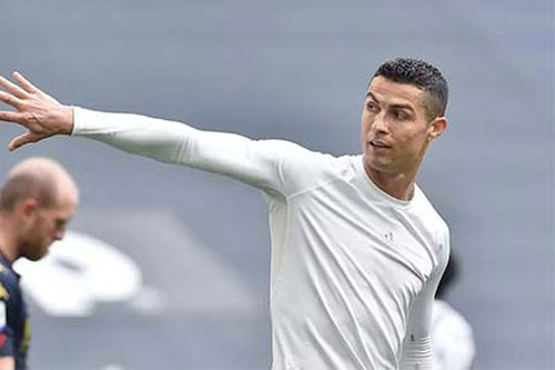 Ngày Ronaldo rời Juventus đang đến gần