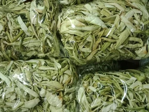 Dọc mùng sấy khô thành đặc sản nơi phố thị, "hét giá" 300.000 đồng/kg